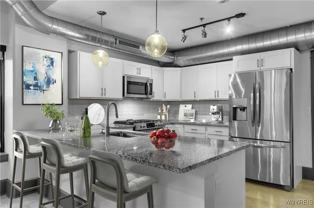 $425,000 | 210 Ellicott Street, Unit 206, Buffalo, NY 14203