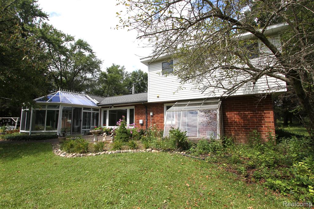 350 East Buell Road Rochester, MI 48306 - Photo 38 of 41
