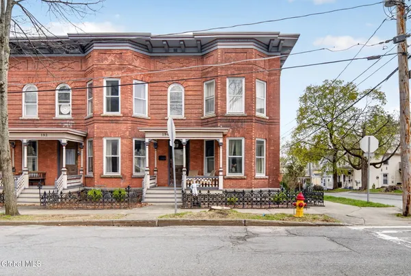 $28,000 | 194 Grand Avenue, Saratoga Springs, NY 12866