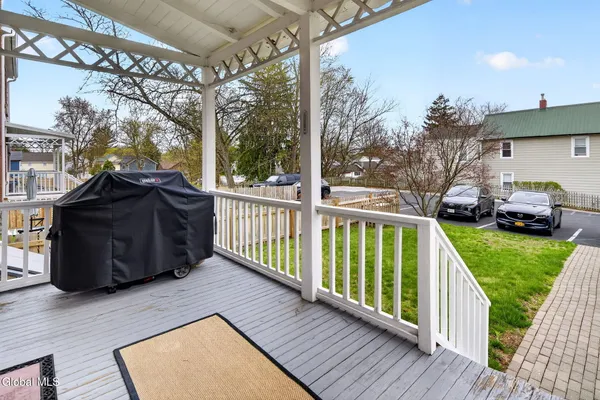 $28,000 | 194 Grand Avenue, Saratoga Springs, NY 12866