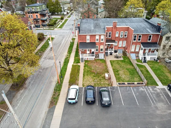 $28,000 | 194 Grand Avenue, Saratoga Springs, NY 12866