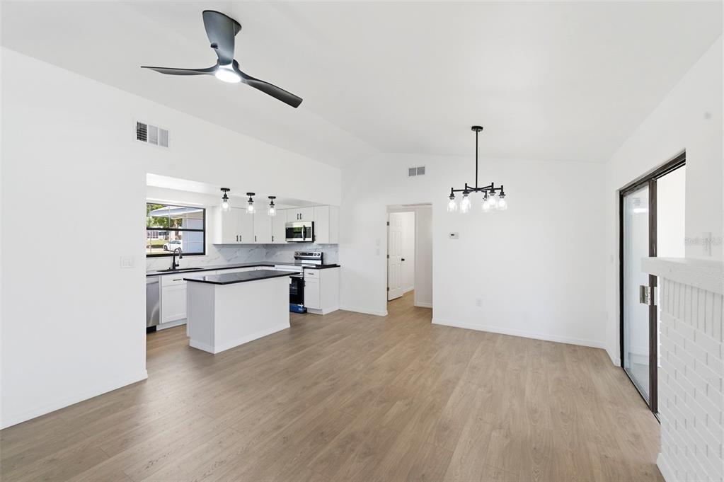 7457 Galloway Road Weeki Wachee, FL 34613 - Photo 8 of 54