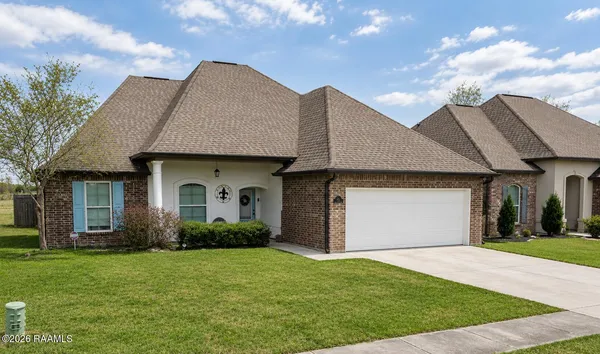 $282,500 | 217 Lexi Falls Lane, Broussard, LA 70518
