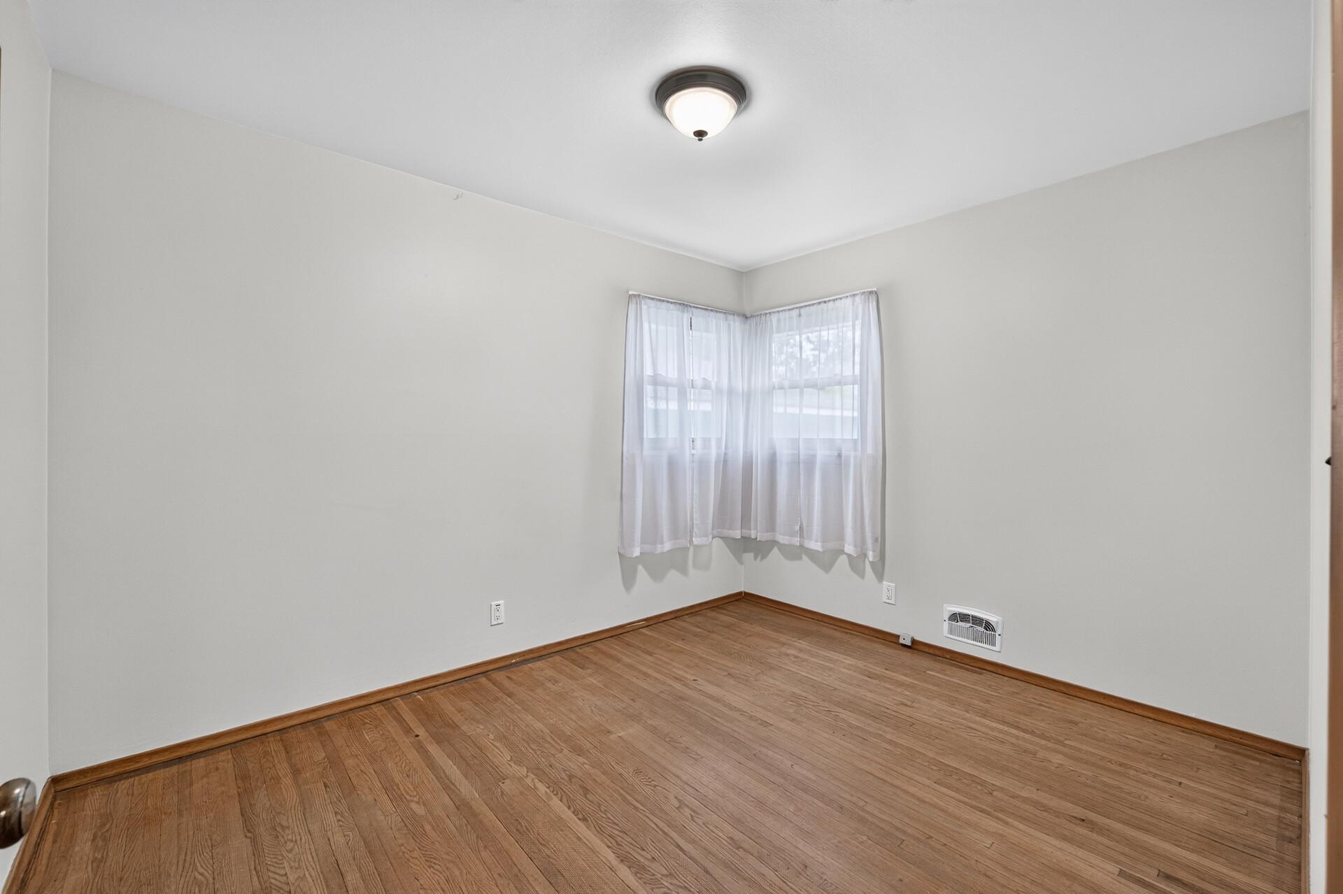 9207 Terrace Road Northeast Blaine, MN 55434 - Photo 14 of 29 Gallery Image 14