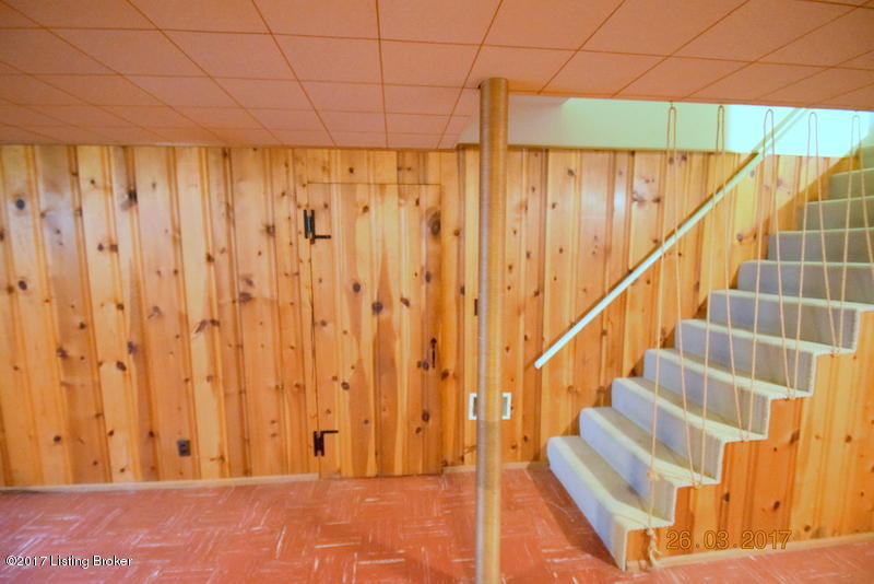 3740 Rouge Way Louisville, KY 40218 - Photo 31 of 41 DSC_0300