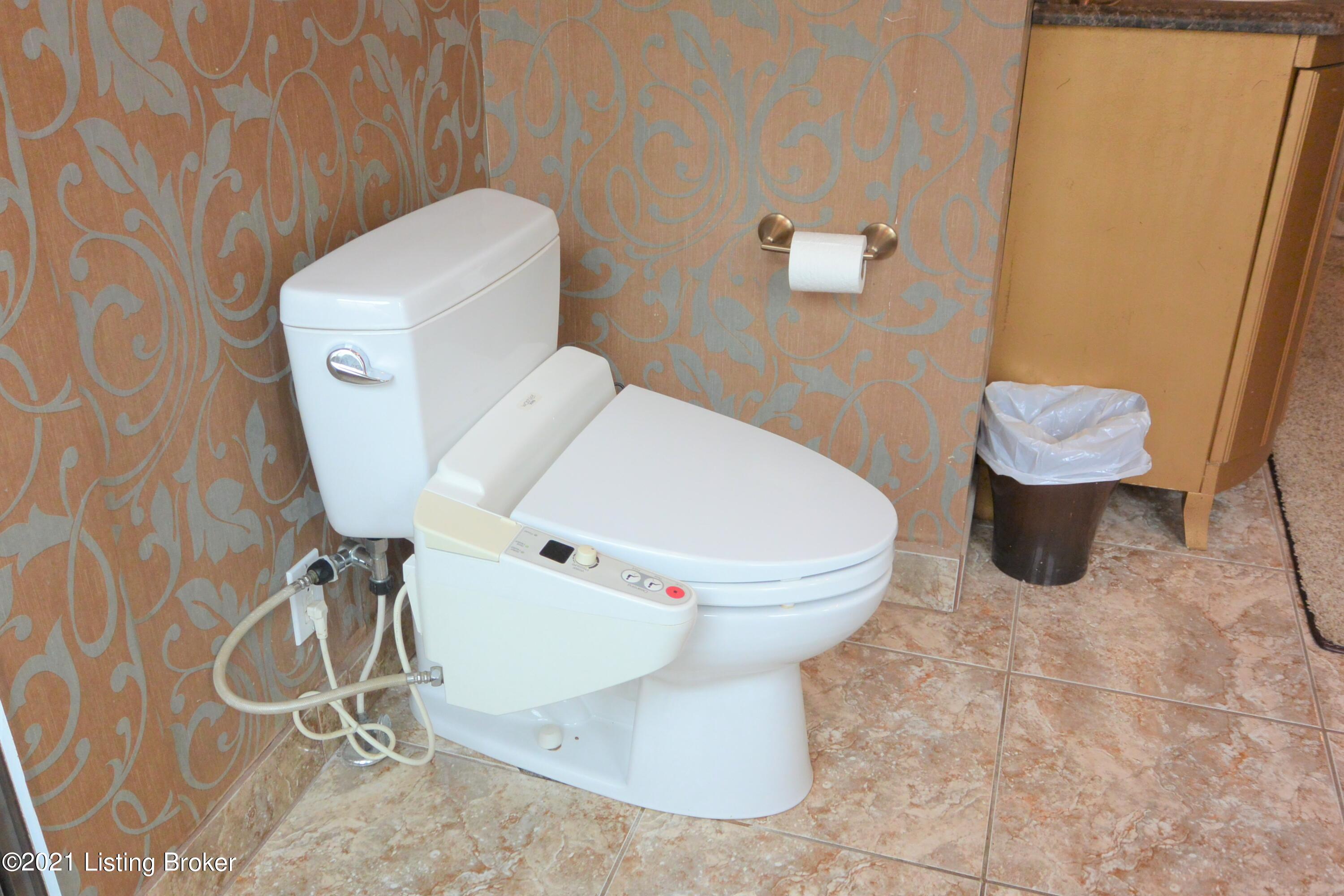 1418 Riverside Drive Prospect, KY 40059 - Photo 23 of 75 BIDET TOILET