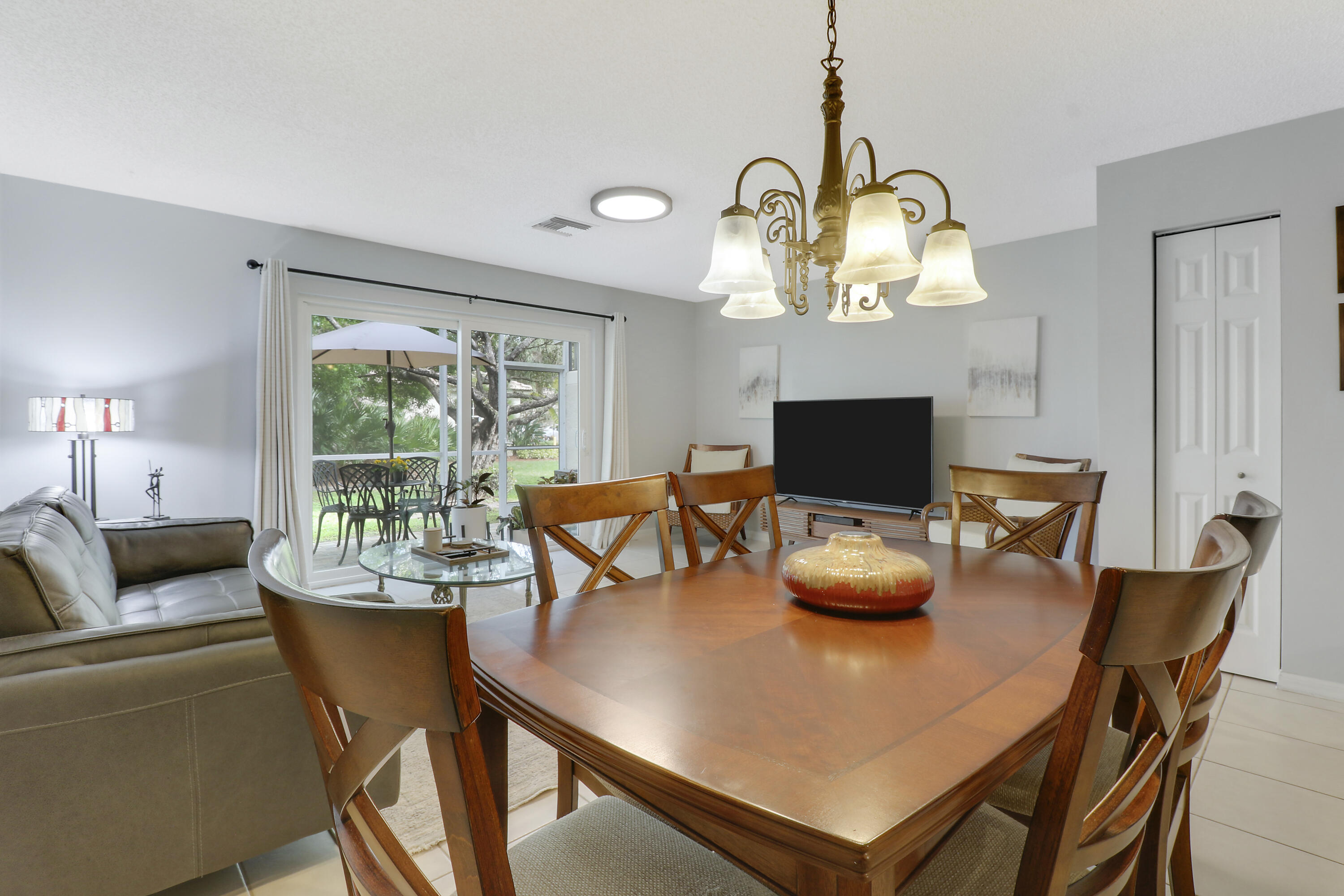 145 Timberwalk Trail Jupiter, FL 33458 - Photo 12 of 35 Living Room