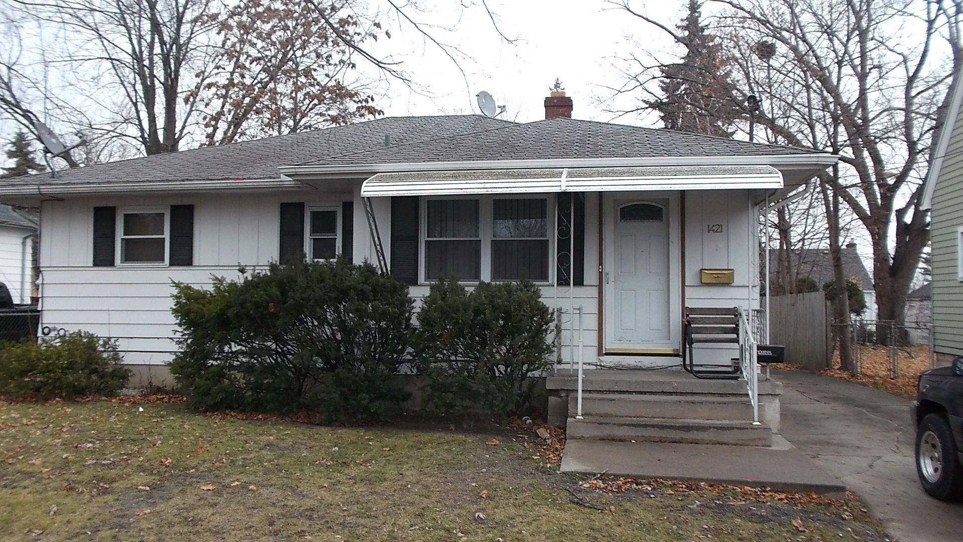 1421 Stocker Avenue Flint, MI 48503 - Photo 1 of 1 50139256-f523d029-8cd6-4450-a1a8-ccb09c7adf8a.JPG