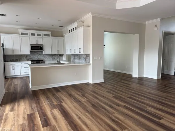 $4,500 | 6592 Marbella Lane, Naples, FL 34105