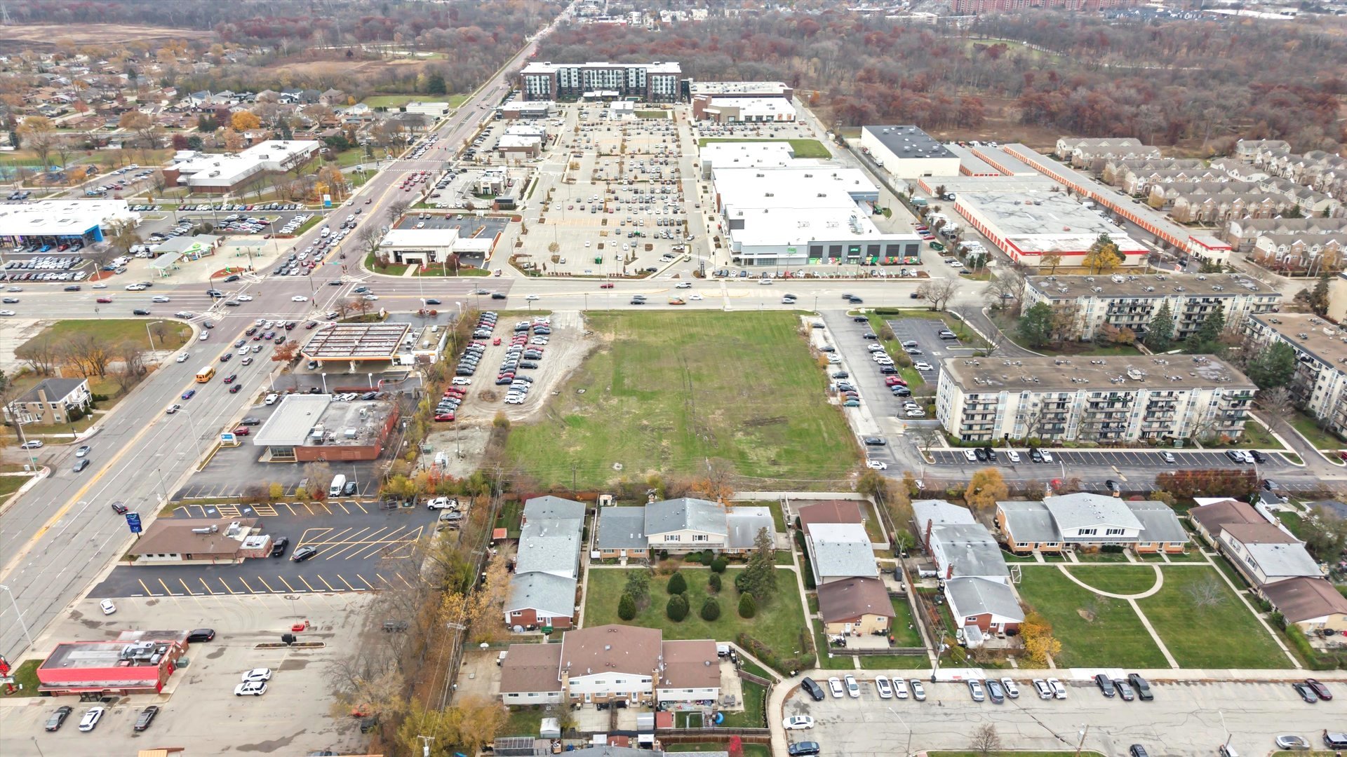 8640 Waukegan Road, Unit 123 Morton Grove, IL 60053 - Photo 30 of 30 view of a city