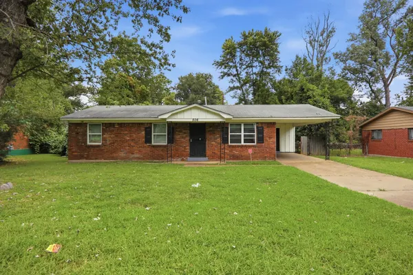 $79,900 | 506 East Shelby Drive, Memphis, TN 38109