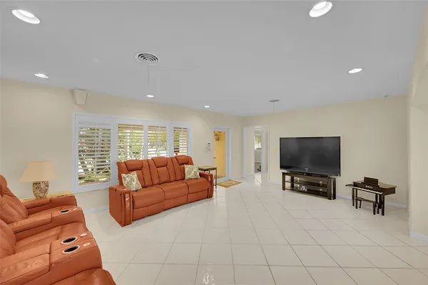 $1,978,788 | 2920 Northeast 23rd Street, Pompano Beach, FL 33062