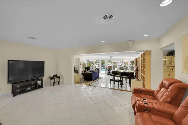 $1,978,788 | 2920 Northeast 23rd Street, Pompano Beach, FL 33062