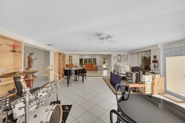 $1,978,788 | 2920 Northeast 23rd Street, Pompano Beach, FL 33062