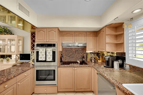 $1,978,788 | 2920 Northeast 23rd Street, Pompano Beach, FL 33062