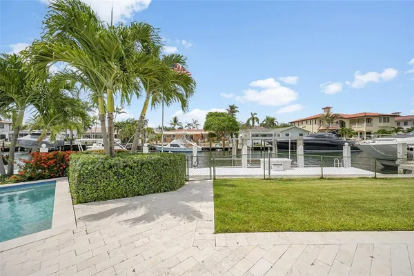 $1,978,788 | 2920 Northeast 23rd Street, Pompano Beach, FL 33062