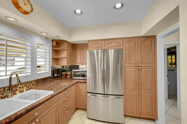 $1,978,788 | 2920 Northeast 23rd Street, Pompano Beach, FL 33062