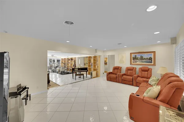 $1,978,788 | 2920 Northeast 23rd Street, Pompano Beach, FL 33062