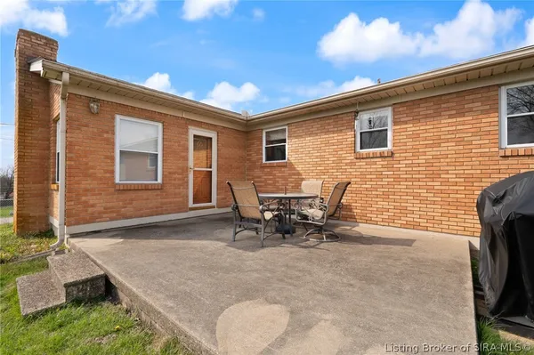 $279,900 | 9185 Nina Drive, Georgetown, IN 47122