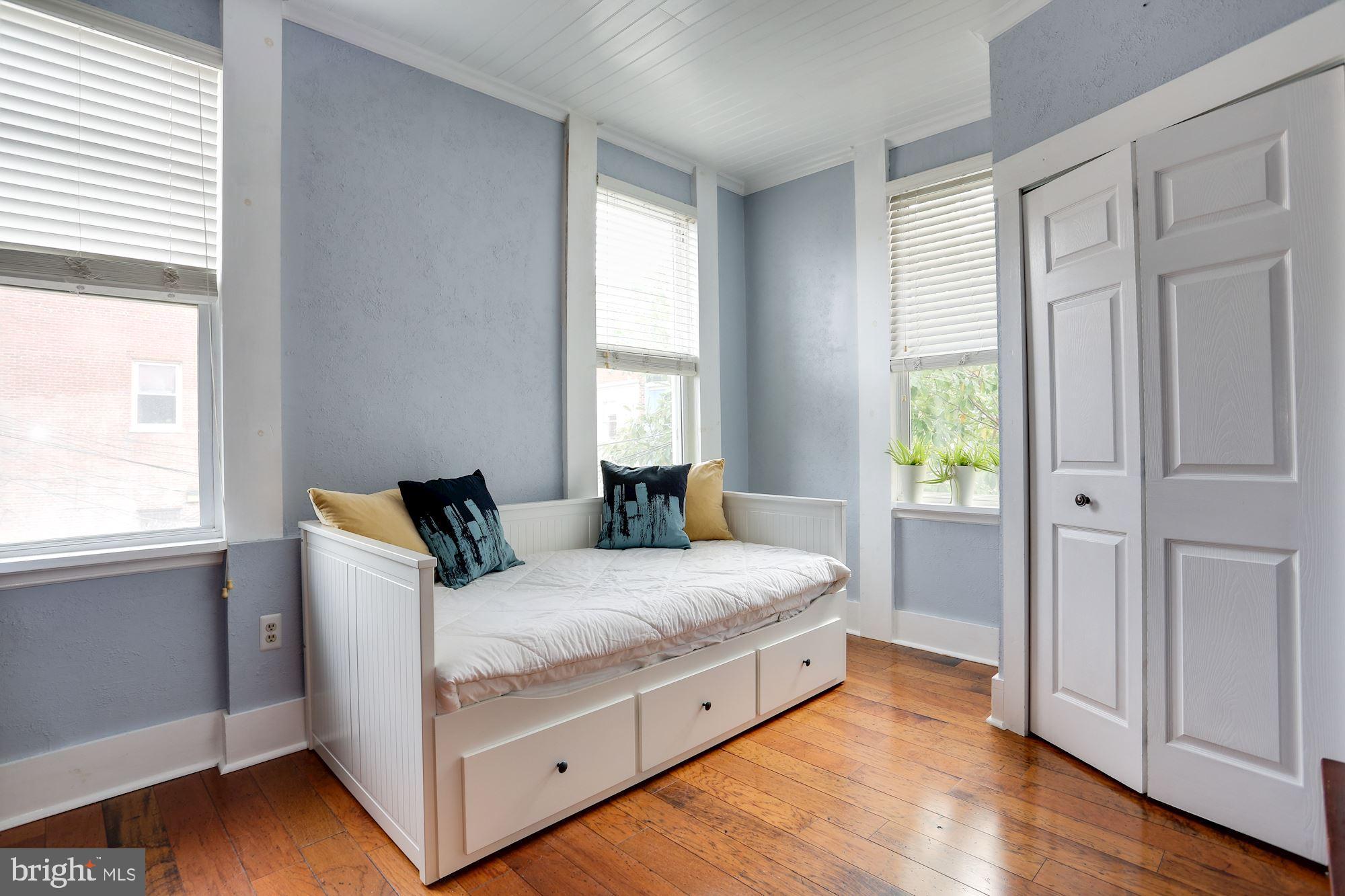 609 3rd Street Northeast Washington, DC 20002 - Photo 18 of 25 3rd bedroom