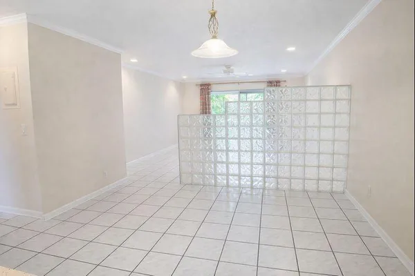 $2,145 | 1443 Southwest 27th Avenue, Unit 2D, Boynton Beach, FL 33426