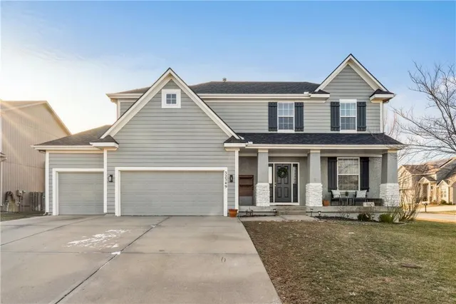 $515,000 | 32349 West 165th Terrace, Gardner, KS 66030