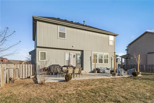 $515,000 | 32349 West 165th Terrace, Gardner, KS 66030