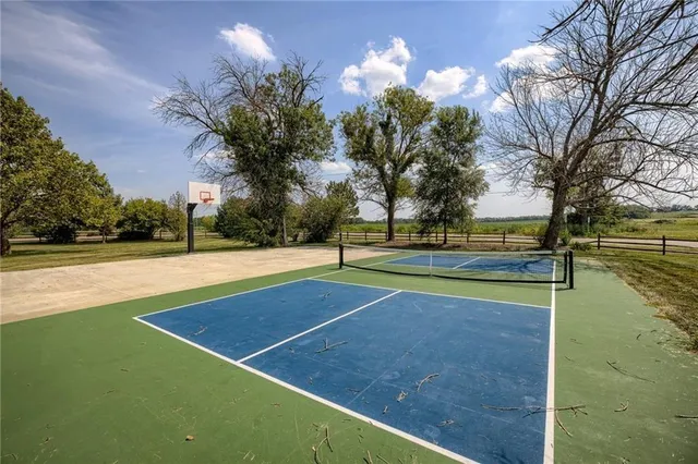 $515,000 | 32349 West 165th Terrace, Gardner, KS 66030