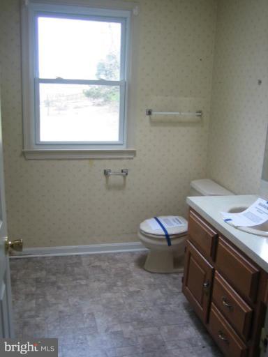 12609 Deoudes Road Boyds, MD 20841 - Photo 18 of 30 Bath #2