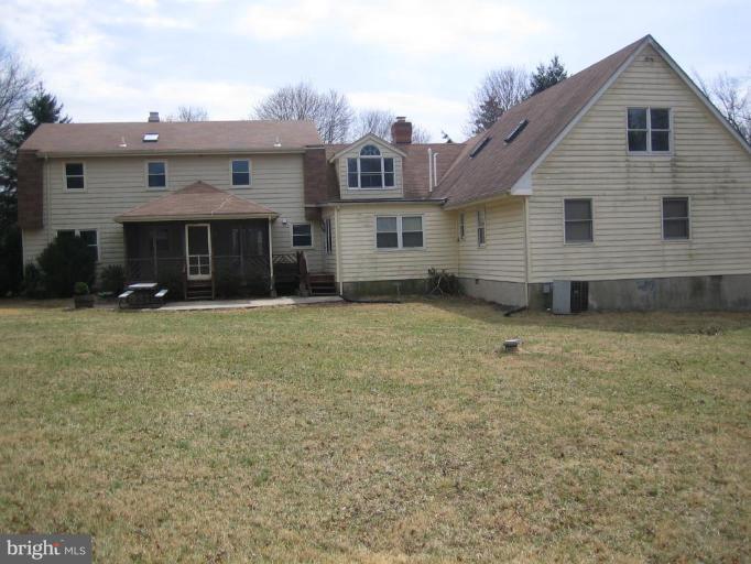 12609 Deoudes Road Boyds, MD 20841 - Photo 30 of 30 Exterior (Rear)