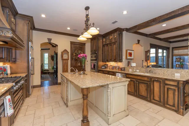 $1,125,000 | 7900 Continental Parkway, Amarillo, TX 79119