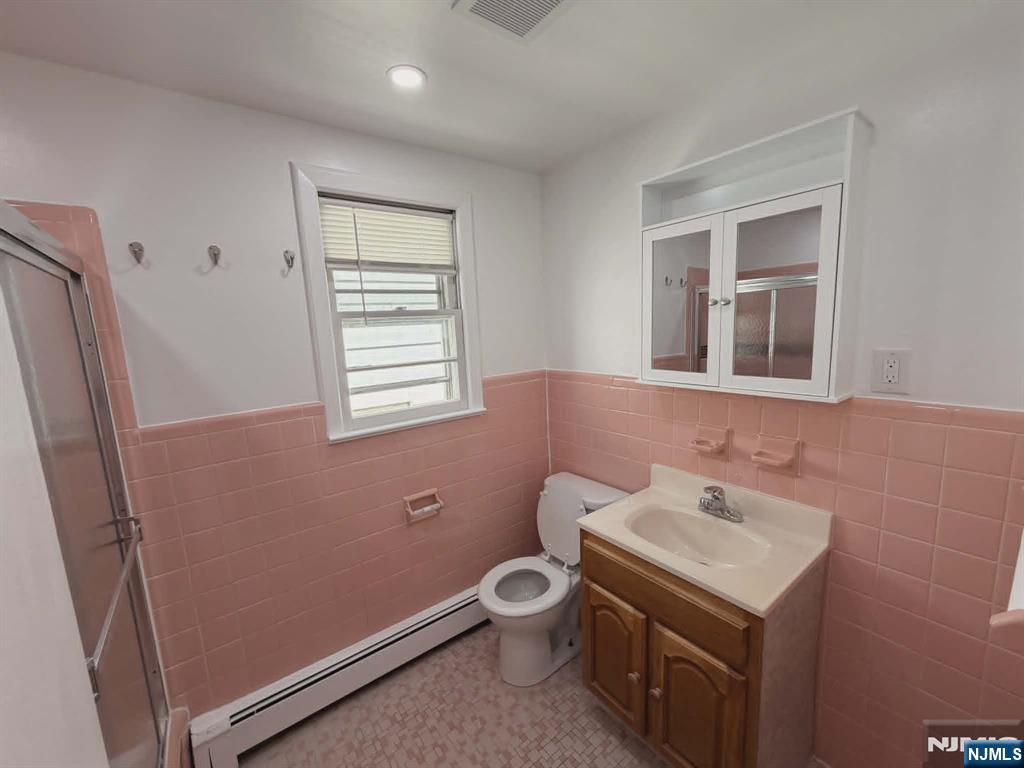 355 Devon Street Kearny, NJ 07032 - Photo 9 of 13