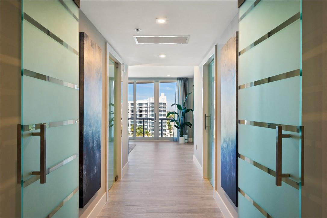 321 North Birch Road, Unit 1003 Fort Lauderdale, FL 33304 - Photo 18 of 44 Photo 18