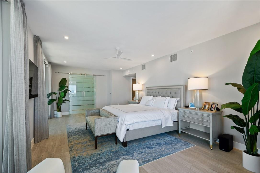 321 North Birch Road, Unit 1003 Fort Lauderdale, FL 33304 - Photo 20 of 44 Photo 20