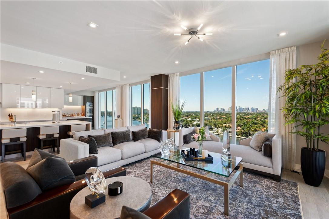 321 North Birch Road, Unit 1003 Fort Lauderdale, FL 33304 - Photo 2 of 44 Photo 2