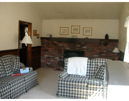 32 Forest Road Stow, MA 01775 - Photo 8 of 9