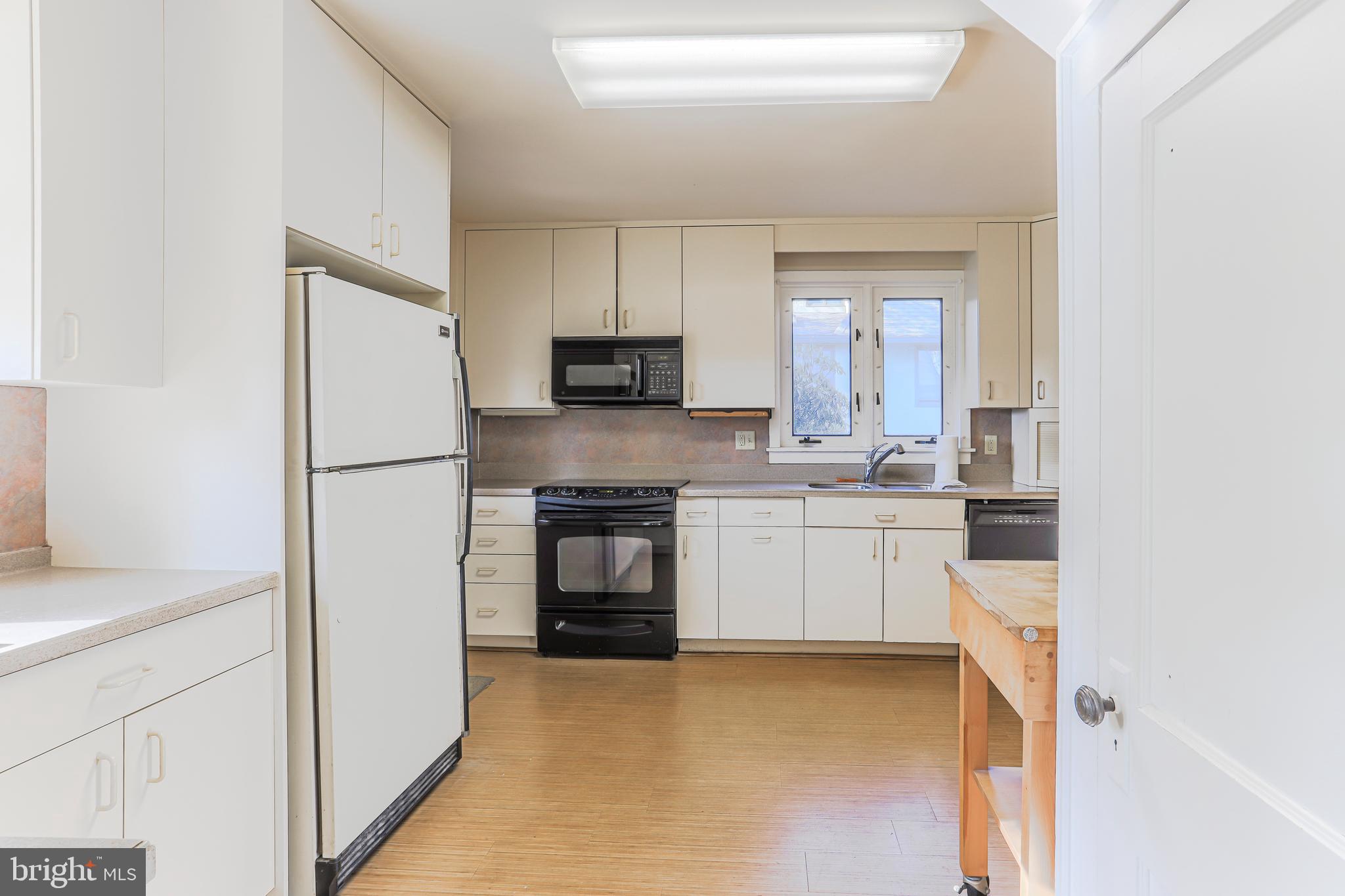 244 Orchard Road Newark, DE 19711 - Photo 11 of 32 Gallery Image 11