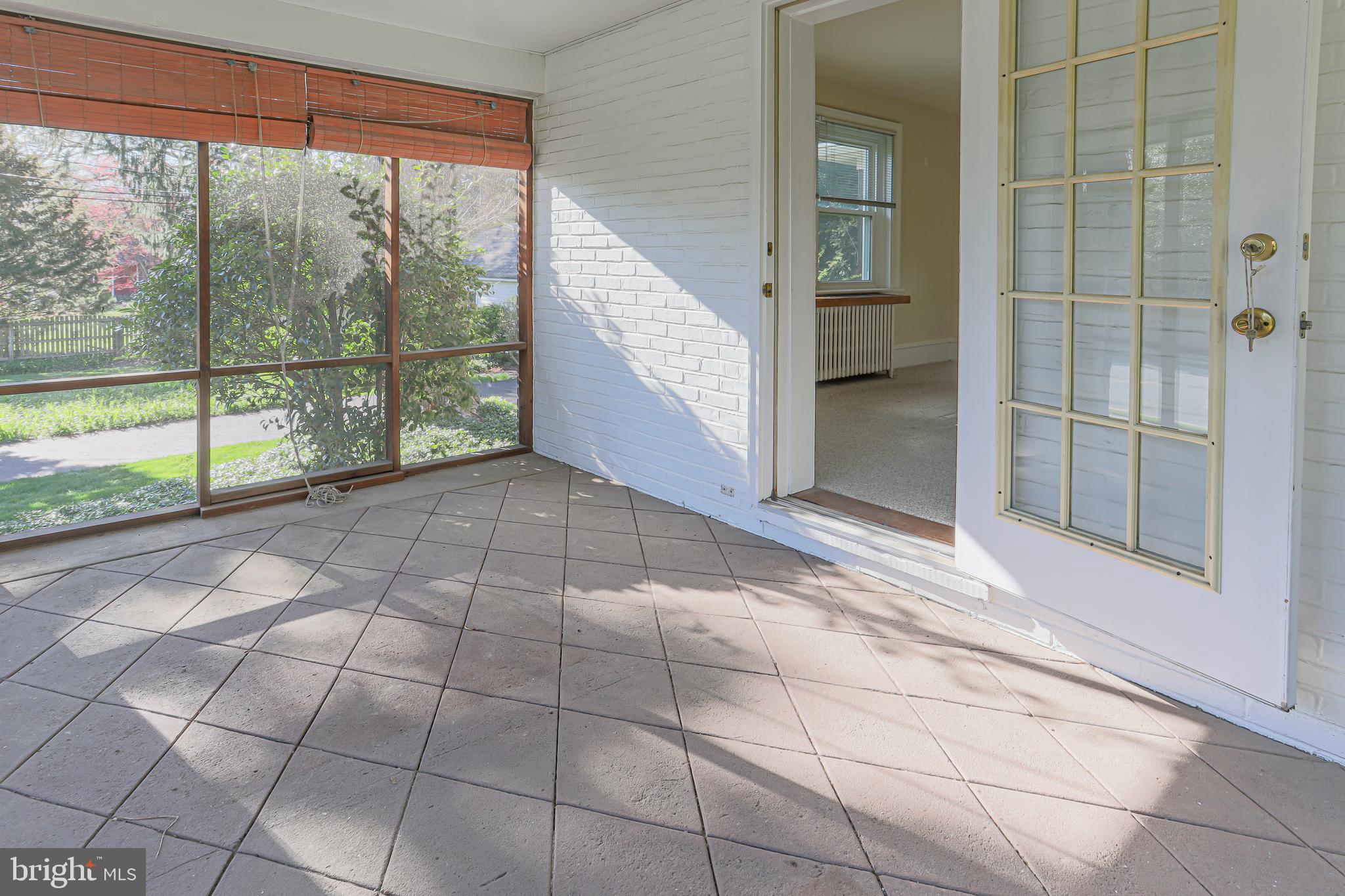 244 Orchard Road Newark, DE 19711 - Photo 16 of 32 Screened Porch