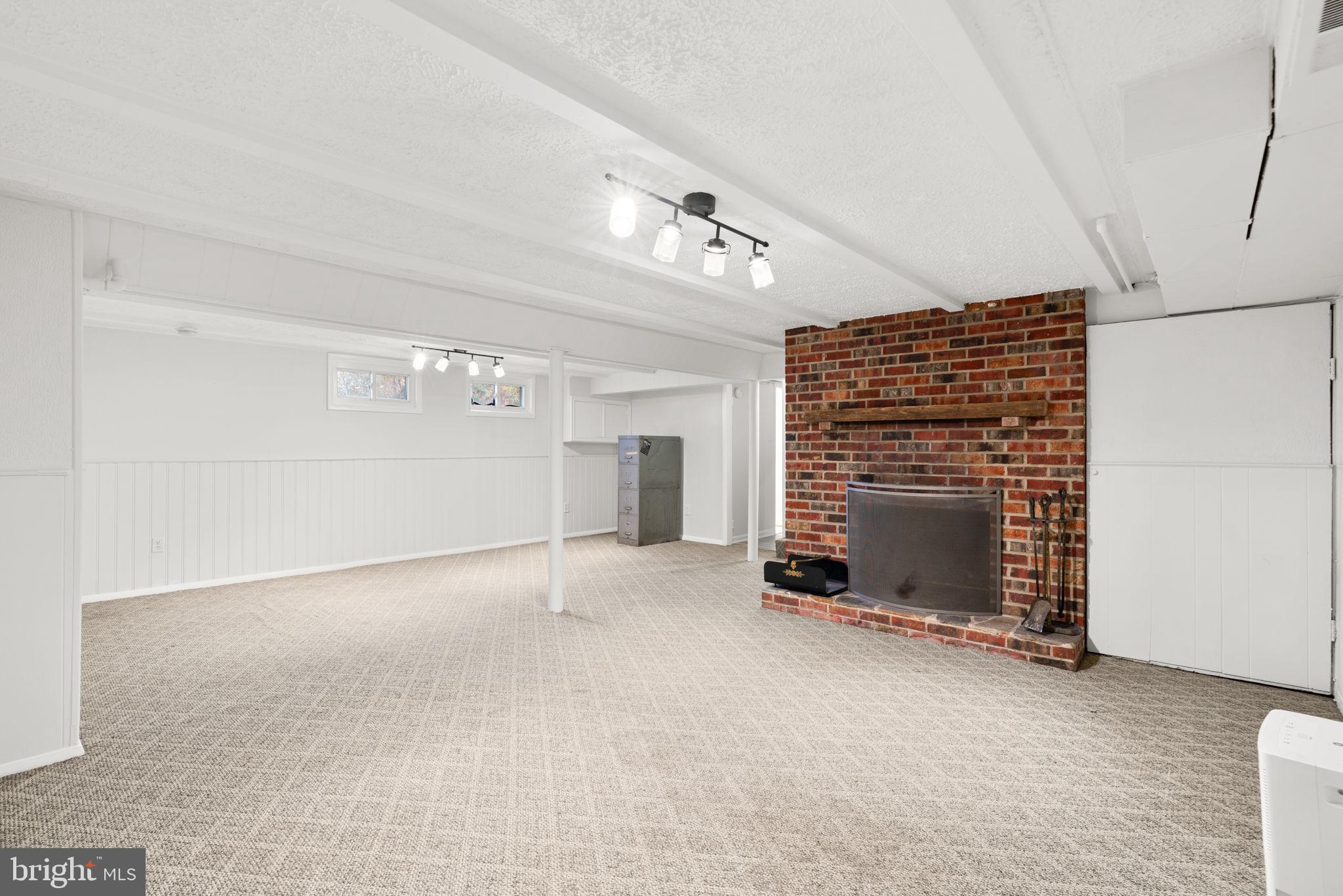 302 Regency Circle Linthicum Heights, MD 21090 - Photo 25 of 33 a view of a livingroom with a fireplace