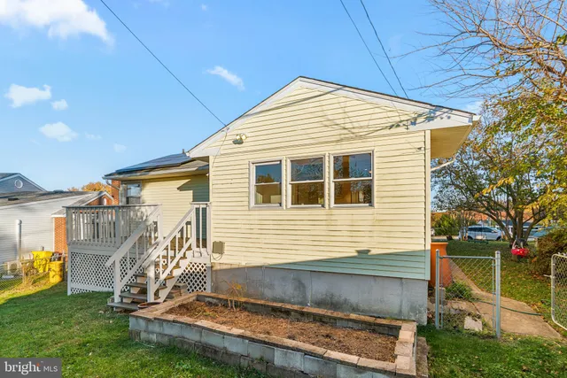 $415,000 | 302 Regency Circle, Linthicum Heights, MD 21090