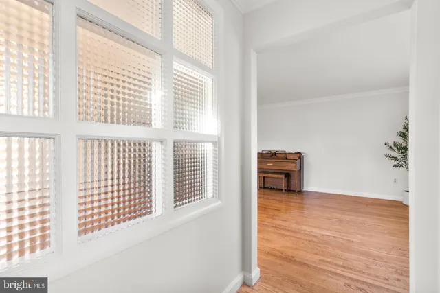 $415,000 | 302 Regency Circle, Linthicum Heights, MD 21090