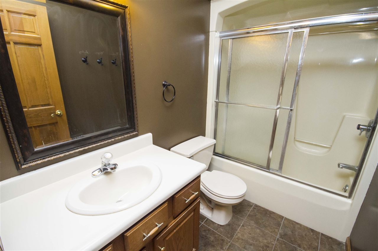 7930 State Line Road Monroeville, IN 46773 - Photo 14 of 27