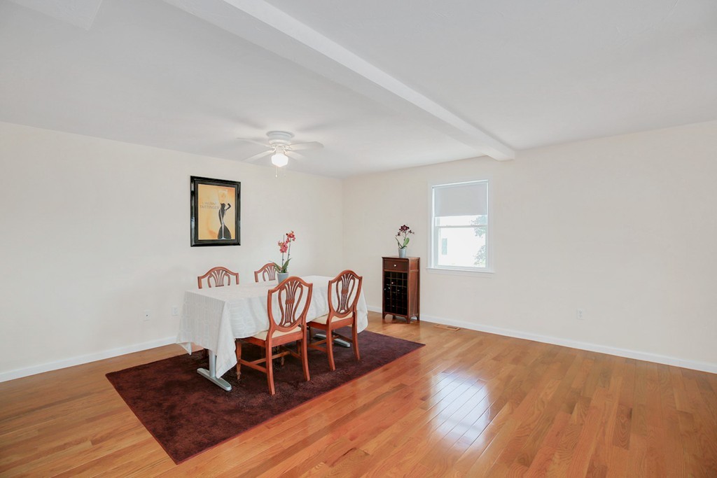 54 Roundtop Road Marlborough, MA 01752 - Photo 12 of 28 Gallery Image 12