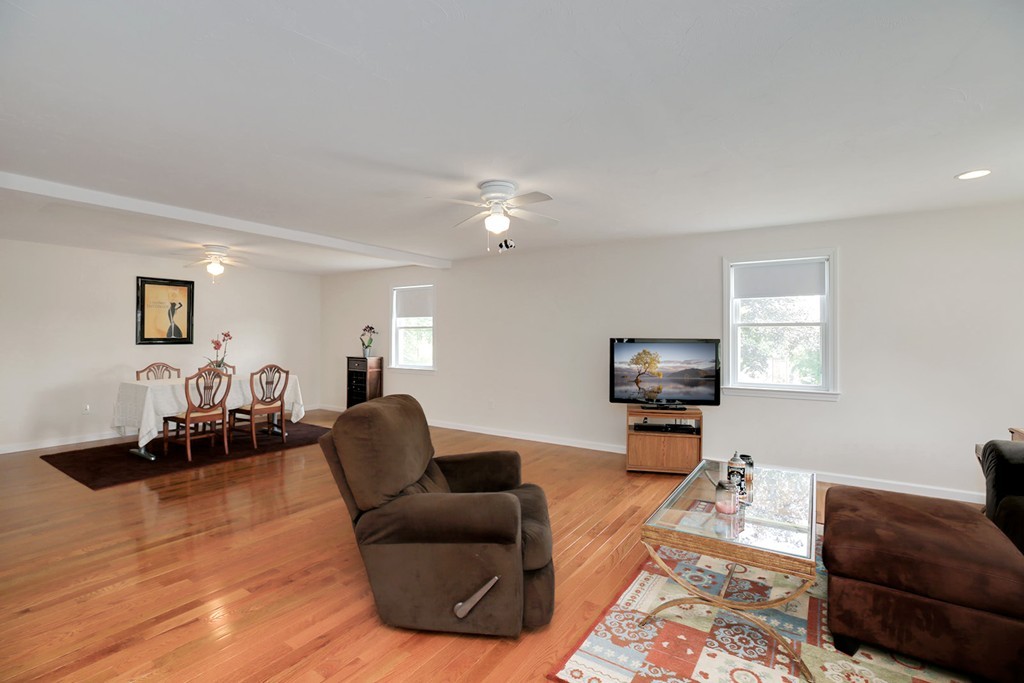 54 Roundtop Road Marlborough, MA 01752 - Photo 14 of 28 Gallery Image 14