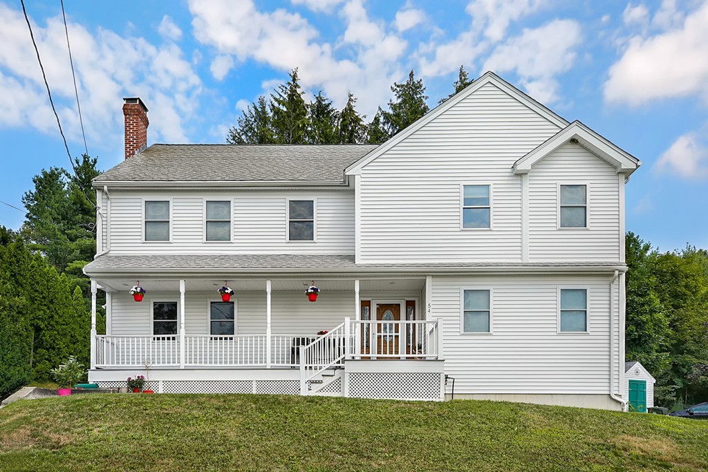 54 Roundtop Road Marlborough, MA 01752 - Photo 2 of 28 Gallery Image 2