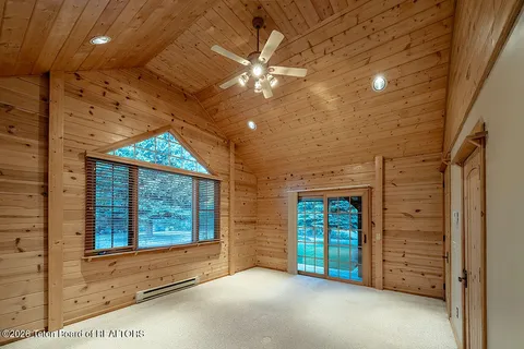 $995,000 | 507 West Elkhorn Drive, Star Valley Ranch, WY 83127