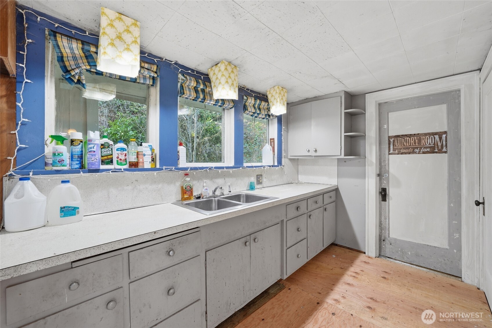 5224 Lowell Larimer Road Everett, WA 98208 - Photo 12 of 38