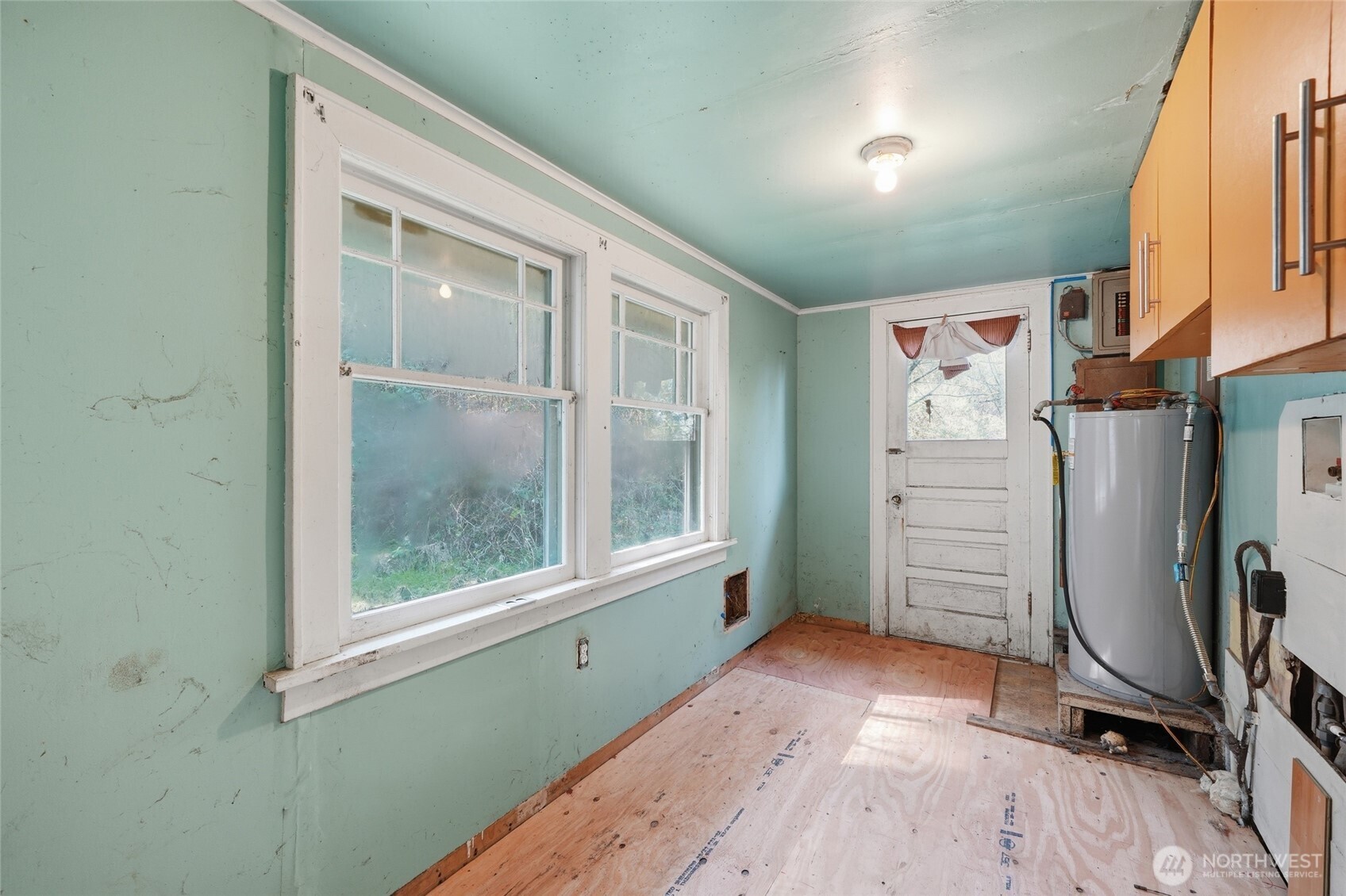 5224 Lowell Larimer Road Everett, WA 98208 - Photo 13 of 38