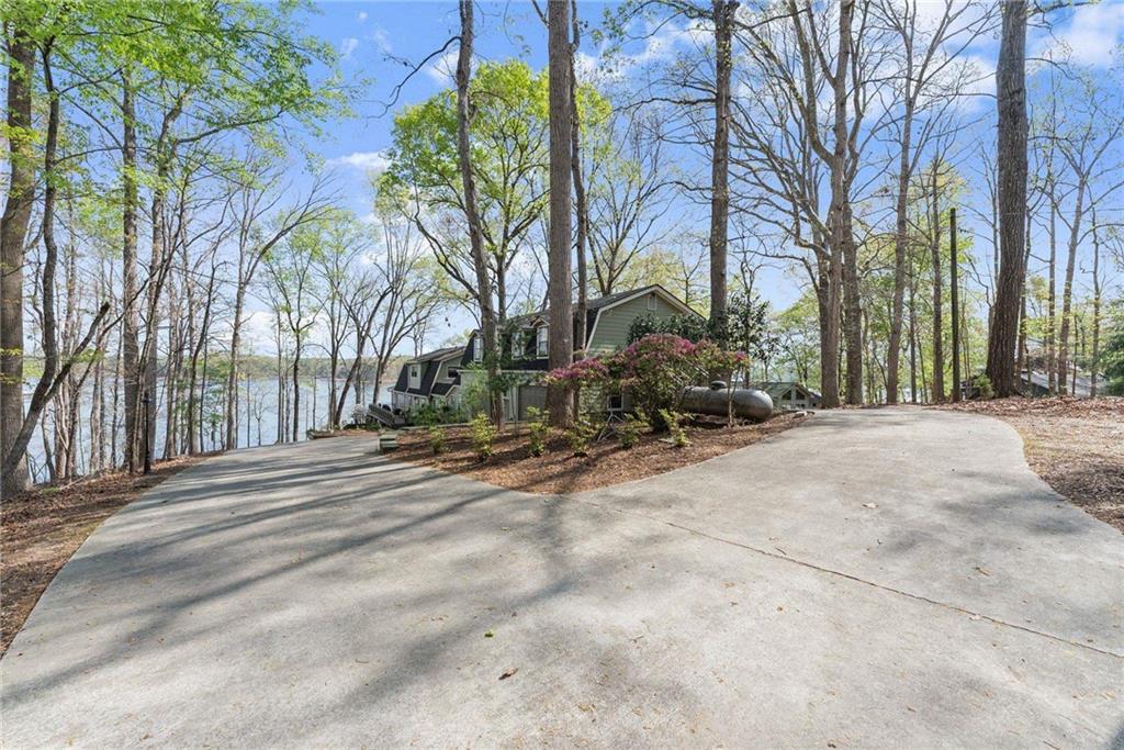 103 Tugalo Point Lavonia, GA 30553 - Photo 50 of 70