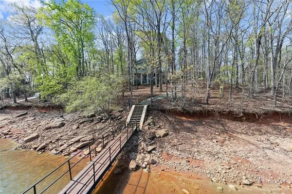 $1,100,000 | 103 Tugalo Point, Lavonia, GA 30553